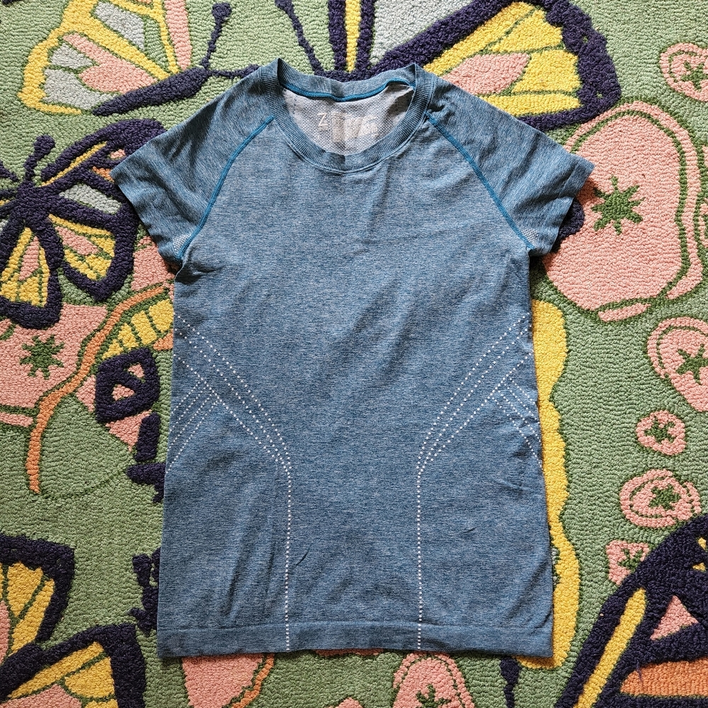 🌸Z by Zella athletic tee🌸